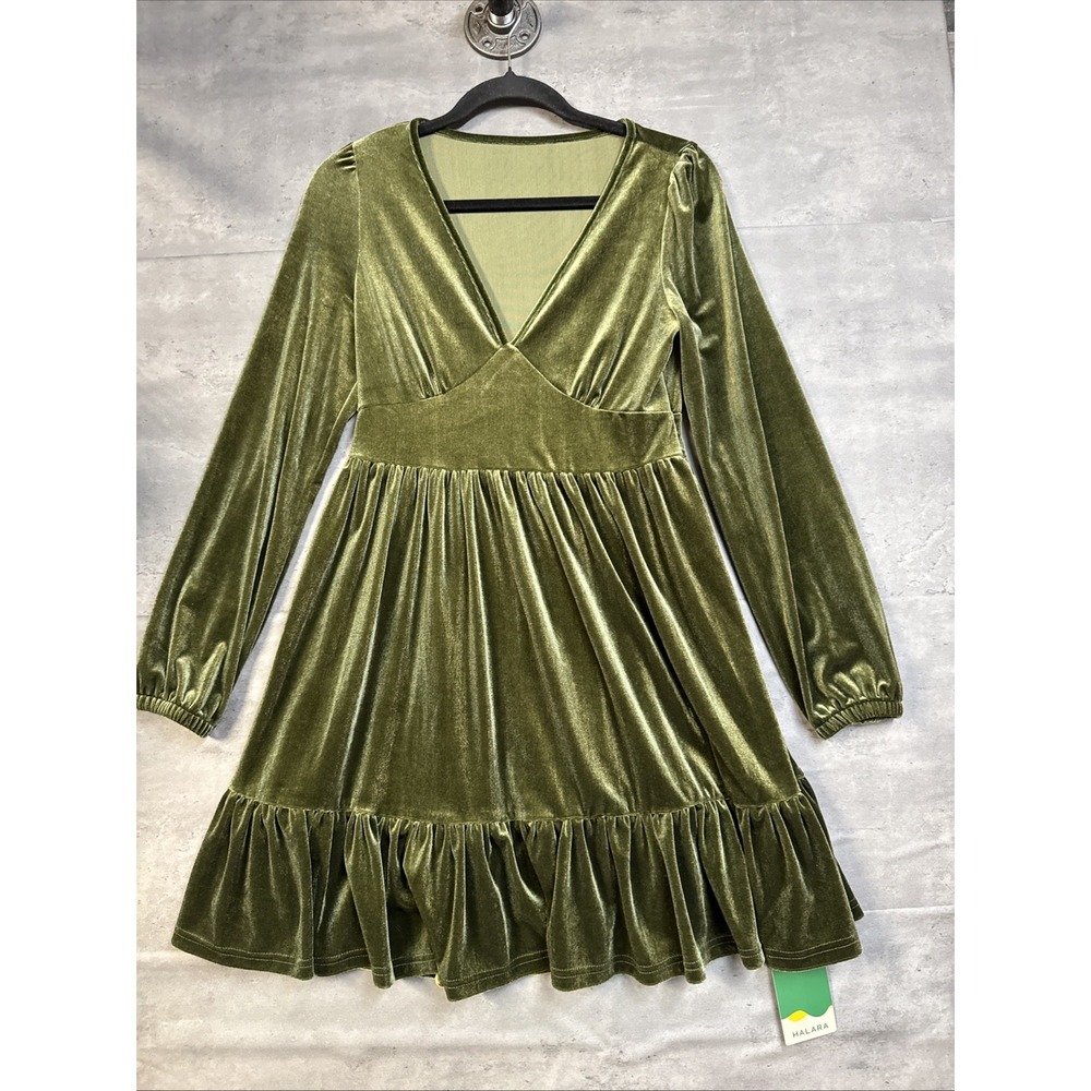 New Halara Green Velvet Mini Dress Deep V-neck Ruffle Babydoll Flattering Med